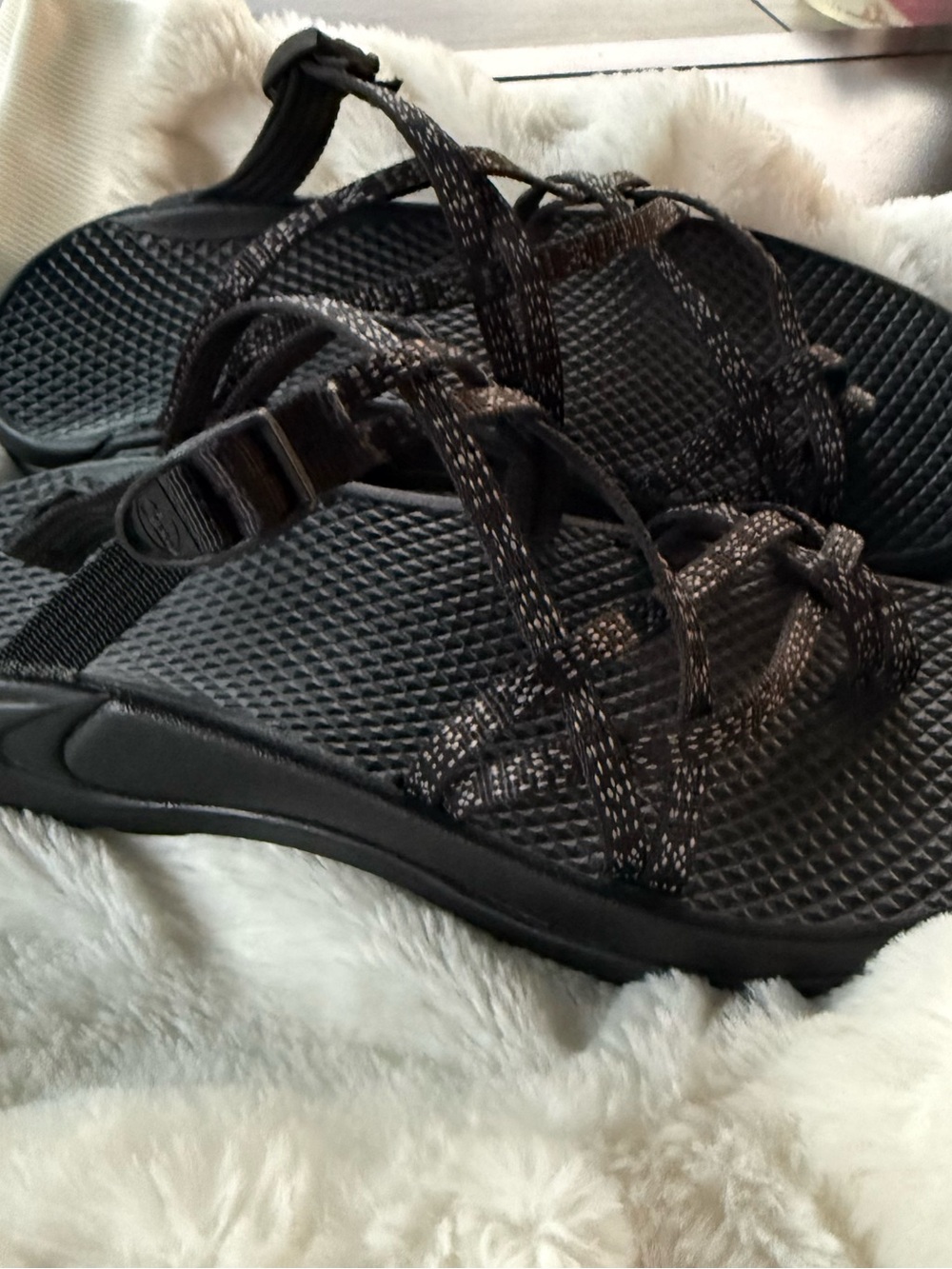 Chaco Black Strappy Women's Sport Sandals